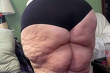 (2) Fat (2) Furious