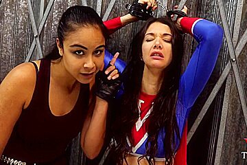 Kim Engelbrecht In Ngc S(4) Villian Network (8) Wheel Of Enemies