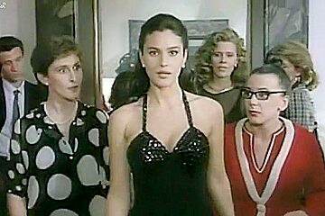 La Riffa ((1991))   Monica Bellucci