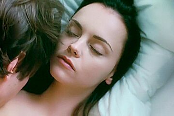 After.Life ((2009)) Christina Ricci