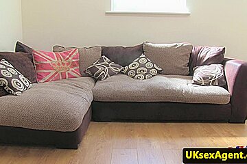 British Office Amateur Fucks On Casting Couch