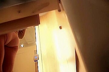 Girl In Changing Room Sexy Booty And Tits