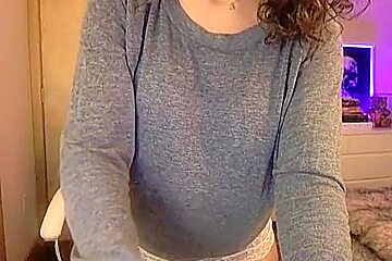 Ivy Non Professional Movie Scene On (02)/(02)/(15) (05):(21) From Chaturbate