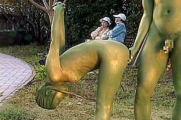 Cosplay Porn: Public Painted Statue Fuck (2)