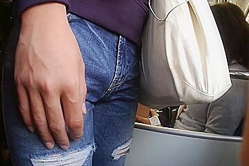 Japanese Public Bulge Video No.(0121)