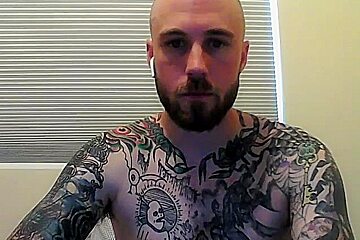 Str(8) Tatted Stud Huge Cock