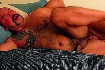 Ric And Colton Have A Little Cuddle Time
