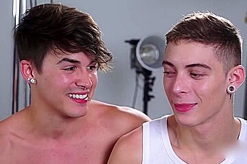 A French Twink In America