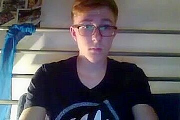 German Beautiful Boy Fucks His Big Ass With (2) Fingers On Cam