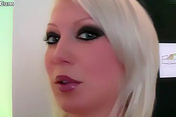 Big Tit Amateurs Vid Shows Me Riding A Throbbing Wiener