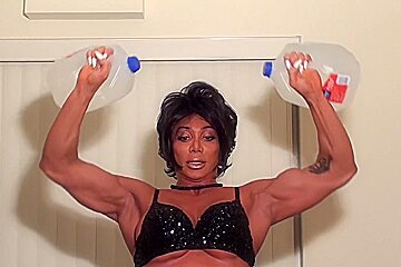 Chest Home Workout With   Denise Masino And Latia Lopez