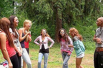 Albina & Hailey Ariana & Felony & Lindsey & Francheska & Angela In Outdoors Sex Video With Hot Student (18)+ Fucking