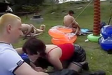 Amateur   Exhibitionists Outdoor Swingers