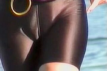 Candid Cameltoe Closeup Of Girl In The Latex Shorts (04)n