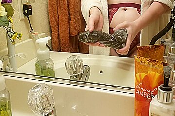 Teen (18)+ Slut Unboxes And Fucks First Bbc Dildo (1) Of (3)