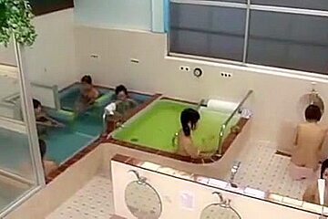 Time Stoppers In A Ladies Spa (1)