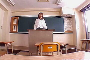 Aya Sakurai Puts Cream On Slit In Classroom