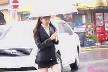 Rainy Street Sharking Scene Of Some Truly Glamorous Japanese Chick