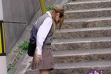 Stunning Loses Her Sexy Skirt During Wicked Sharking Adventure