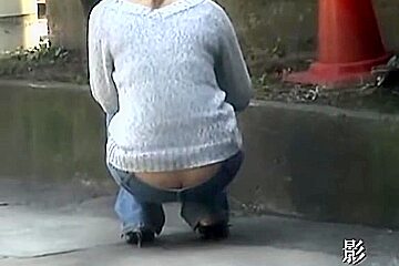 Butt Crack Canding Photos Of Sexy Ladies In The Public