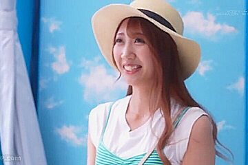 (240408)é›‘èªŒãƒ¢ãƒ‡ãƒ«ã¨ã—ã¦æ•ç²ã•ã‚ŒãŸå¥¥ã•ã‚“b(4)