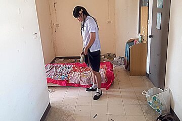 Intro Solo Teen (18)+ Ladyboy Thai School