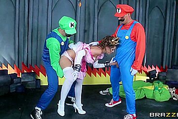 Brooklyn Chase, Keiran Lee And Toni Ribas
