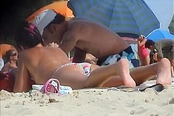 Older French Topless Incredible Beach Orthez In Nature's Garb Lac