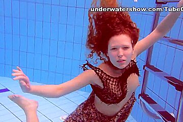 UnderwaterShow Video: Katka Matrosova