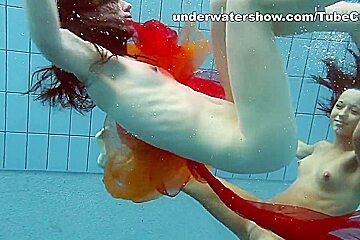 UnderwaterShow Video: Krasula Fedorchuk And Liza Rachinska