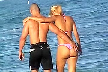 Miami Beach Hawt Latin Chick ARSE OMG!!   Ameman